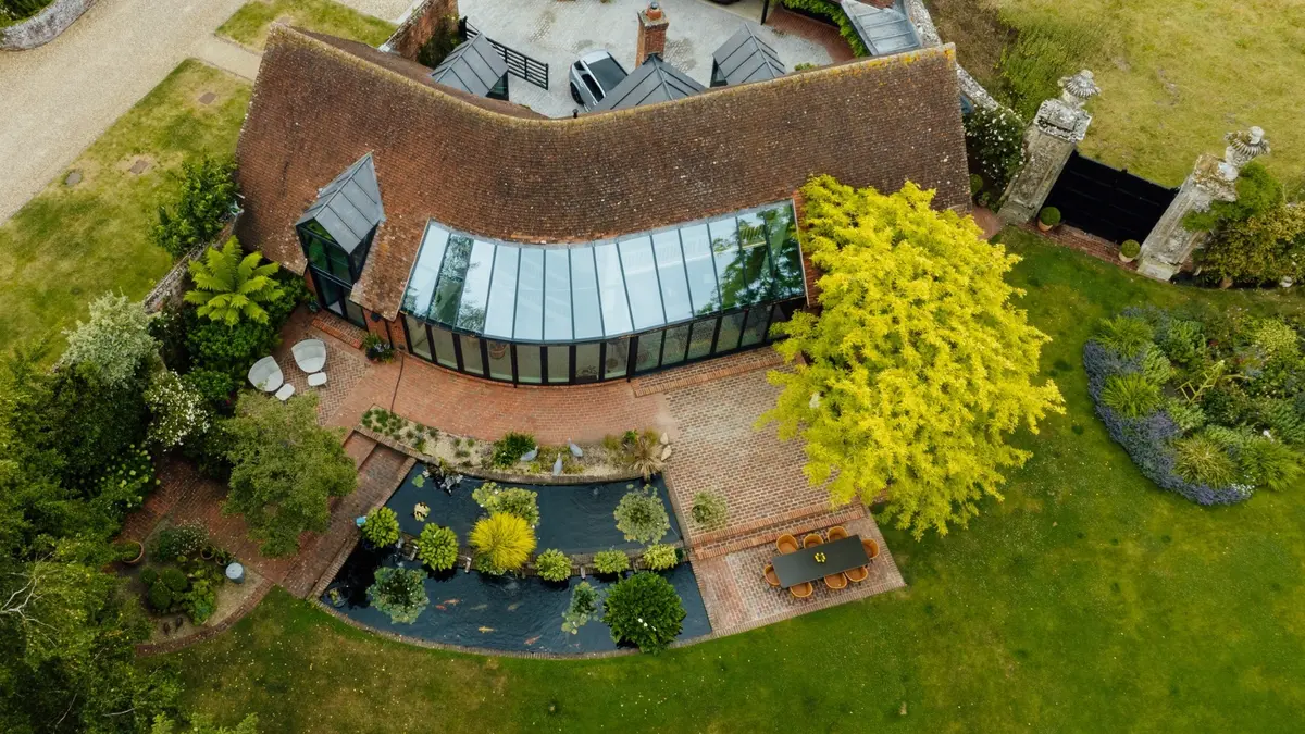 Solar house areal hero HD