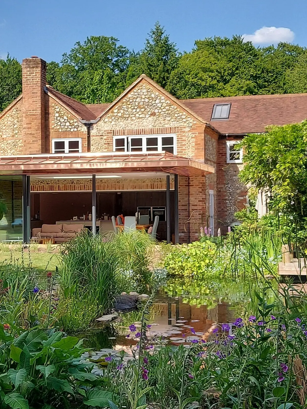 Priors Grove Garden Portrait HD