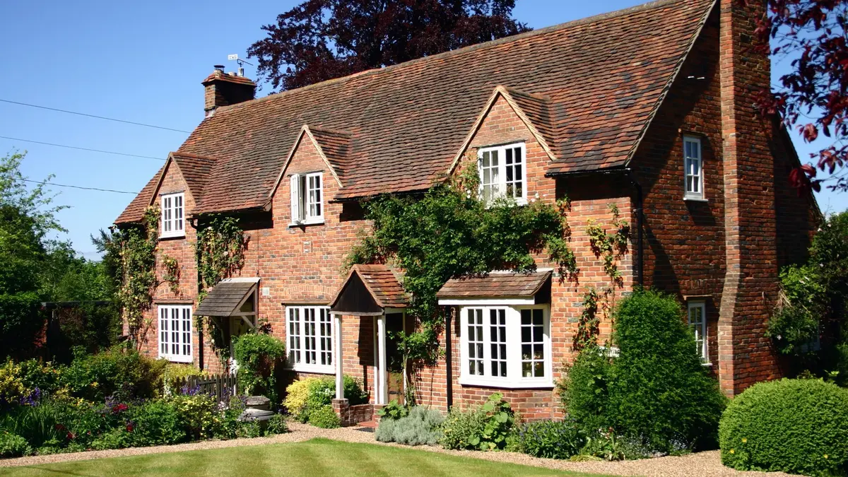 Shutterstock country home cover HD