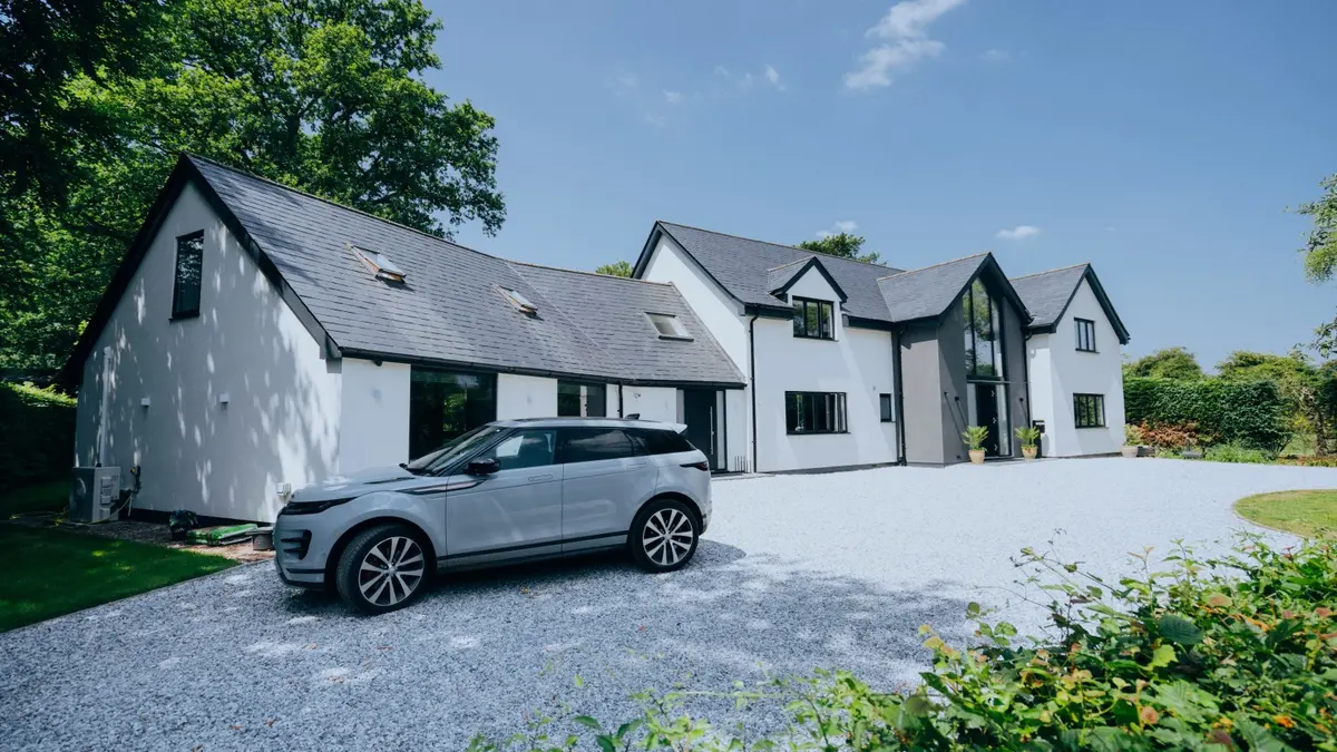 Down house 12 hd